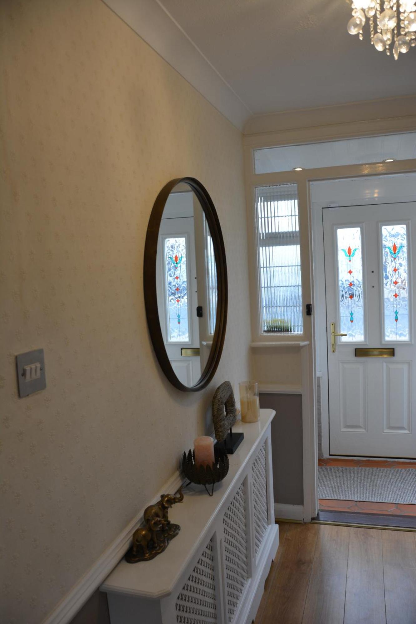 Cozy, Modern, Spacious 4 Bedroom House In London Romford Exterior photo